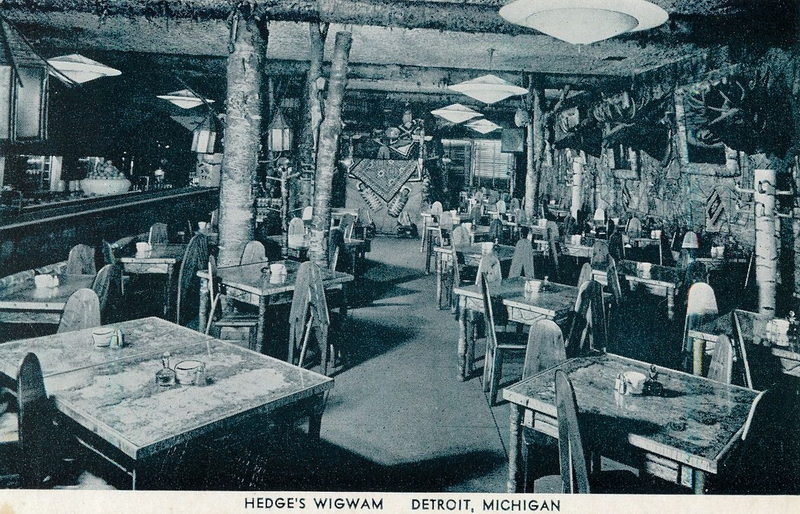 Hedges Wig Wam Restaurant - Postcard (newer photo)